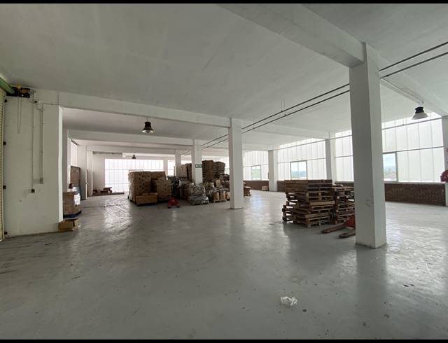 1,000M² WAREHOUSE TO LET IN GLEN ANIL